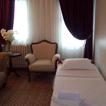 Kosdere Hotel